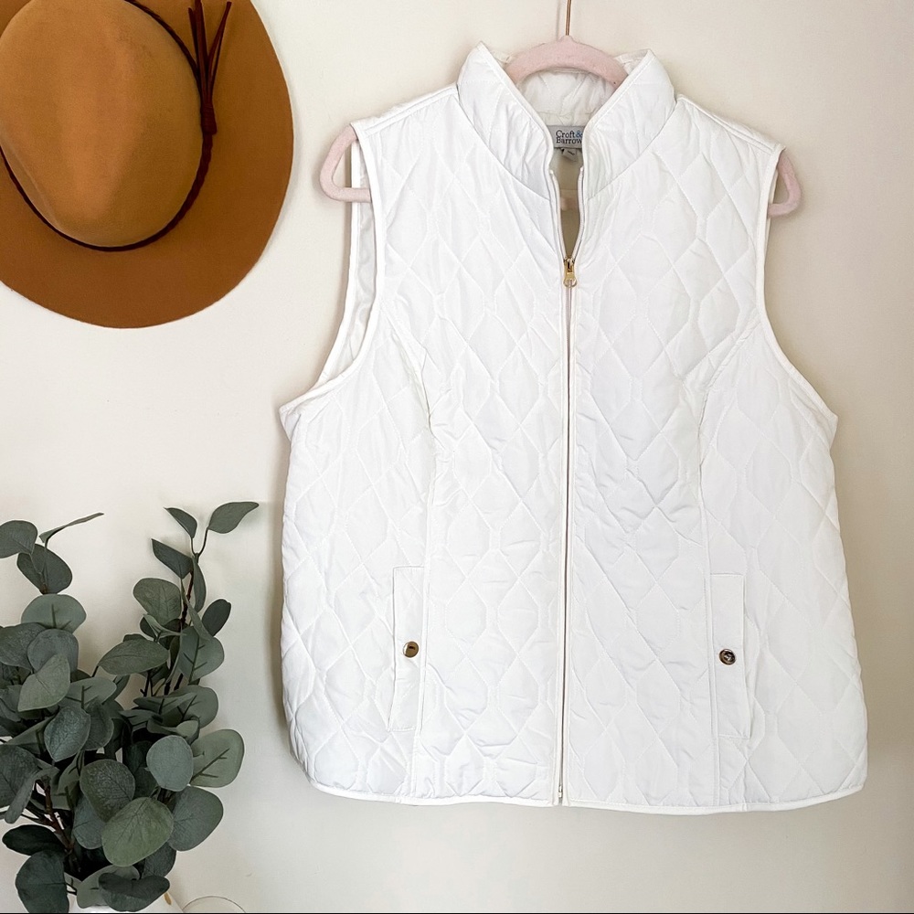 Croft & Barrow Lightweight White Puffer Vest